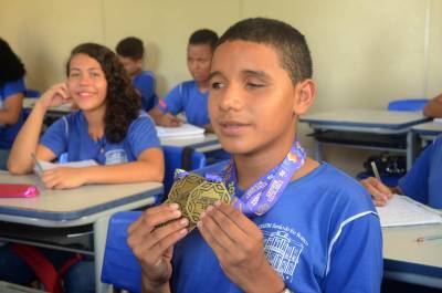 notícia: Aluno da Rede Pública é medalhista de ouro no Campeonato Paralímpico Estudantil 