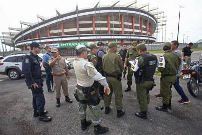 notícia: Operação Mangueirão garante ordenamento no entorno do estádio