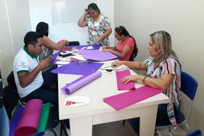 galeria: Pacientes oncológicos participam de oficina de artesanato na Unacon