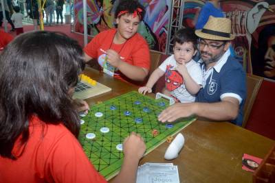 notícia: 'Jogos ao Redor do Mundo' lança clássico RexPa na Feira Pan-Amazônica do Livro