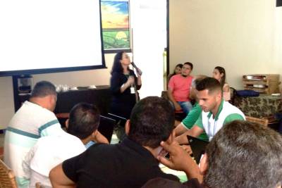 galeria: Emater reúne técnicos para debater sobre projetos do Pronaf junto ao Banco da Amazônia