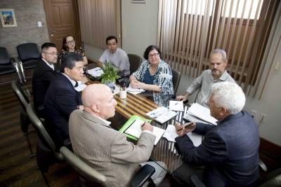 notícia: Diretores do Centro Regional para a América Latina conhecem Instituto Confúcio em Belém