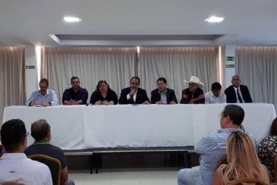 notícia: Sefa se reúne com gestores e empresários em Marabá
