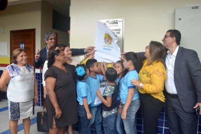 notícia: Escola passa por obras de reforma e ampliação e é reinaugurada em Belém