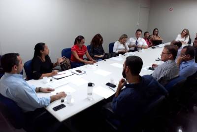 notícia: Grupo de Trabalho vai rever sistema de regulação em hospitais do Baixo Amazonas