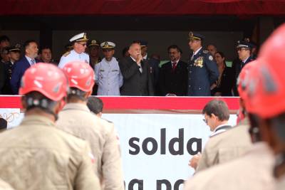 notícia: Governador participa de solenidade pelo aniversário do Corpo de Bombeiros