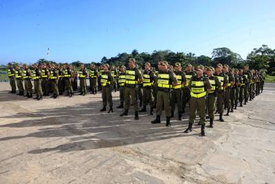 galeria: Praças em formação reforçam o policiamento ostensivo em Belém