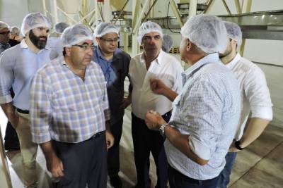 notícia: Indústria começa a produzir insumo para fabricação de chocolate