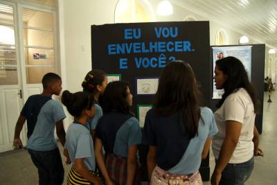 notícia: Projeto realiza exposição temática em escola do município de Benevides