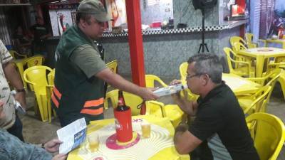 notícia: Ação do Detran orienta motoristas em bares de Marituba