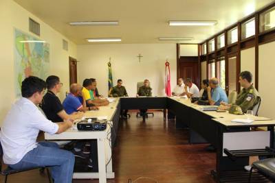 galeria: Comando Geral da Polícia Militar discute pauta de reivindicações com associações
