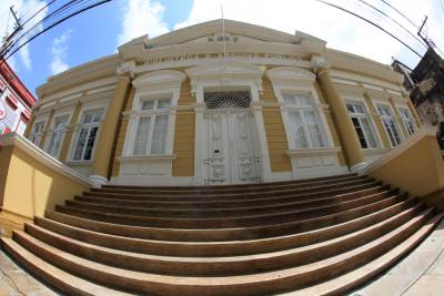 notícia: Palestras e oficinas marcam os 117 anos do Arquivo Público do Pará