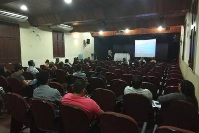galeria: Inclusão social é tema de palestra no Instituto Estadual Carlos Gomes