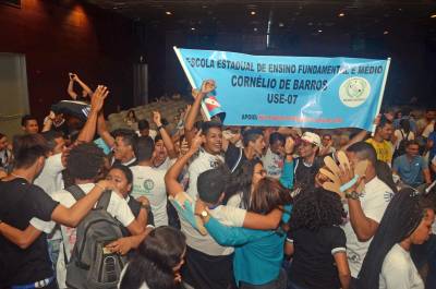 galeria: Alunos da Escola Cornélio de Barros vencem Gincana na Feira do Livro
