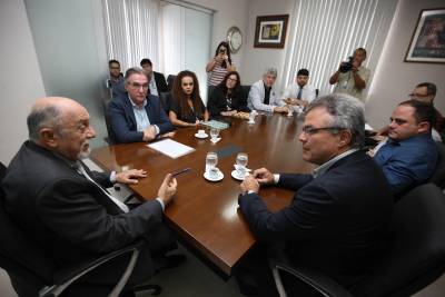 notícia: Governo e Prefeitura de Belém assinam convênio para ações de limpeza na capital