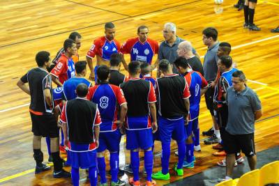 galeria: Mangueirinho recebe jogo de estreia do Shouse na Liga de Futsal
