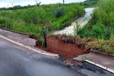 galeria: Setran atua para devolver trafegabilidade às estradas atingidas pelas chuvas