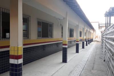 notícia: Reforma na Escola Brigadeiro Fontenelle não afeta rotina de aulas