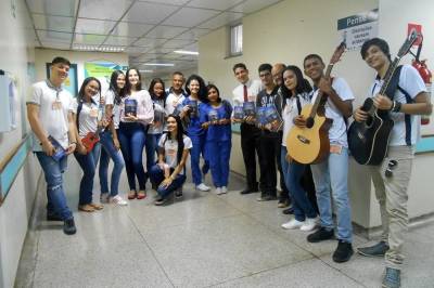 galeria: Grupos doam livros para o Hospital Regional de Marabá