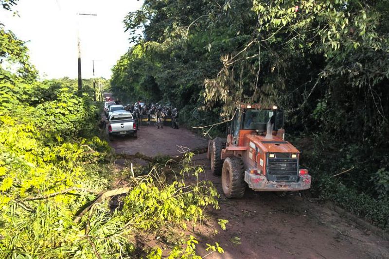 FOTOS AÉREAS DO LIXÃO DE MARITUBA, MORADORES DAS PROXIMIDADES FAZEM PROTESTO CONTRA A VOLTA DO FUNCIONAMENTO DO LIXÃO. <div class='credito_fotos'>Foto: KLEBERSON SANTOS / AG. PARÁ   |   <a href='/midias/2019/originais/2597_whatsappimage2019-06-03at08.27.211.jpg' download><i class='fa-solid fa-download'></i> Download</a></div>