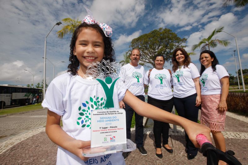 Estimular a conscientização ambiental vai muito além de promover um dia festivo no Dia Mundial do Meio Ambiente, instituído pela Organização das Nações Unidas (ONU) no dia 5 de junho de 1972, durante a Conferência das Nações Unidas sobre o Meio Ambiente Humano, em Estocolmo (Suécia). Mais do que a comemoração, é fundamental desenvolver políticas públicas comprometidas com a preservação ambiental.

FOTO: FERNANDO ARAÚJO / AGÊNCIA PARÁ
DATA: 06.06.2019
BELÉM - PARÁ <div class='credito_fotos'>Foto: Fernando Araújo / agência Pará   |   <a href='/midias/2019/originais/2626_helenavitoriavencedoradonovonomedasamaumeira1.jpg' download><i class='fa-solid fa-download'></i> Download</a></div>