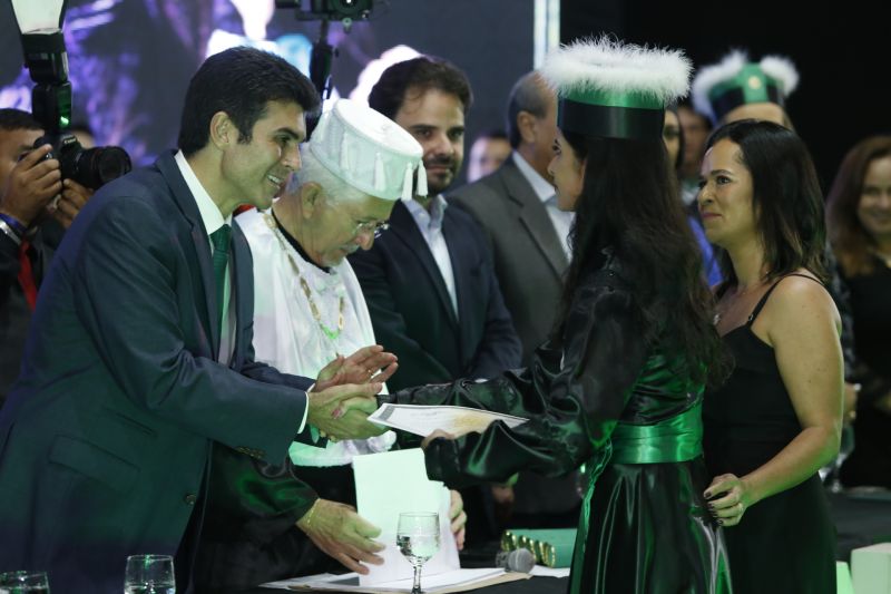 FORMATURA DE MEDICINA EM MARABÁ

FOTO: MARCELO SEABRA / AGÊNCIA PARÁ
DATA: 19.06.2019
MARABÁ - PARÁ <div class='credito_fotos'>Foto: Marcelo Seabra / Ag. Pará   |   <a href='/midias/2019/originais/2767_20190619214039__mg_8814.jpg' download><i class='fa-solid fa-download'></i> Download</a></div>