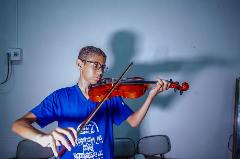 Recital Escola Cristo Redentor. 
21/06/2019.
Fotos: Maycon Nunes/Agência Parà. <div class='credito_fotos'>Foto: Maycon Nunes / Ag. Pará   |   <a href='/midias/2019/originais/2771_dp20190621_my_3333.jpg' download><i class='fa-solid fa-download'></i> Download</a></div>