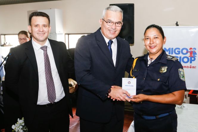 O Governo do Estado, por meio da Secretaria de Segurança Pública e Defesa Social (Segup), juntamente com o Centro Integrado de Operações, lançou o Projeto Amigo do Ciop, nesta sexta-feira (26), no Espaço São José Liberto, na Cidade Velha, em Belém.
FOTO: WAGNER SANTANA / AGÊNCIA PARÁ
DATA: 29.04.2019
BELÉM - PARÁ <div class='credito_fotos'>Foto: Wagner Santana / Ag. Pará | <a href='/midias/2019/originais/469befa1-fc1a-417a-97d5-513cf7480eeb.jpg' download><i class='fa-solid fa-download'></i> Download</a></div>