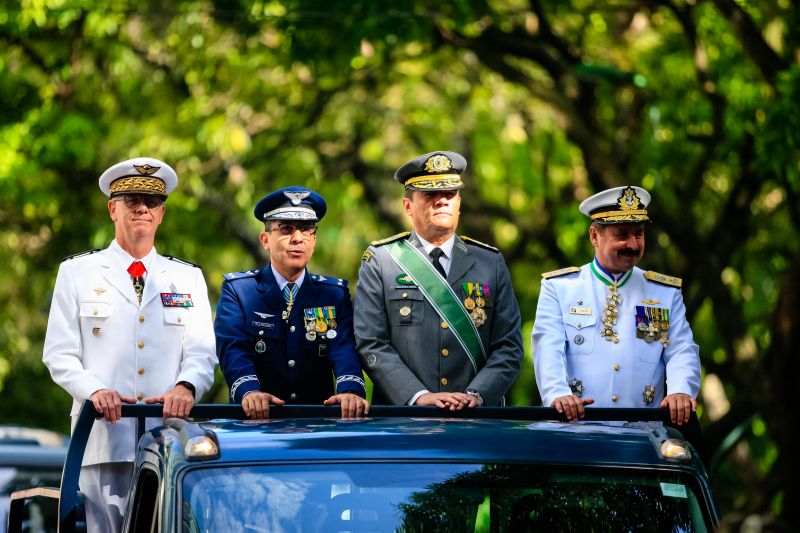 Mais de 4,5 mil pessoas, entre homens e mulheres de tropas federais, estaduais, municipais e grupamentos não institucionais desfilaram pela Avenida Presidente Vargas, neste sábado (7), em Belém, pelo Dia da Independência do Brasil.  <div class='credito_fotos'>Foto: Bruno Cecim / Ag.Pará   |   <a href='/midias/2019/originais/5413__j1o0005.jpg' download><i class='fa-solid fa-download'></i> Download</a></div>