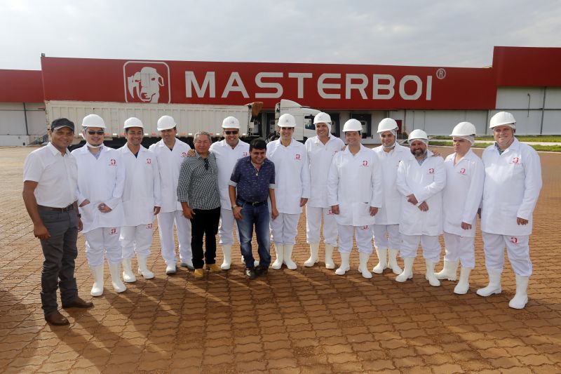 A economia do município de São Geraldo do Araguaia, no sudeste paraense, gira em torno da agropecuária, com destaque para a pecuária de corte. <div class='credito_fotos'>Foto: Marcelo Seabra / Ag. Pará   |   <a href='/midias/2019/originais/5525_1611be2a-bbd3-cd6f-fcaa-591efd78ec14.jpg' download><i class='fa-solid fa-download'></i> Download</a></div>