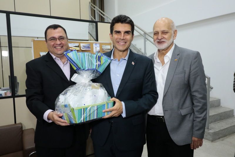 Gov. Helder Barbalho faz visita ao Parque de Ciência e Tecnologia / PCT - GUAMÁ <div class='credito_fotos'>Foto: Ricardo Amanajás / Ag. Pará   |   <a href='/midias/2019/originais/5536_24922970-b75c-6d8f-6fed-dd0fc3a6eb71.jpg' download><i class='fa-solid fa-download'></i> Download</a></div>