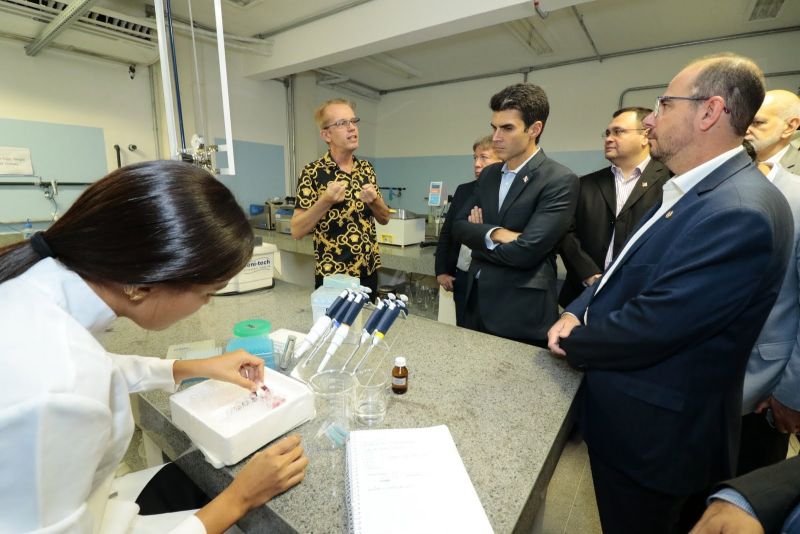 Gov. Helder Barbalho faz visita ao Parque de Ciência e Tecnologia / PCT - GUAMÁ <div class='credito_fotos'>Foto: Ricardo Amanajás / Ag. Pará   |   <a href='/midias/2019/originais/5536_436852df-6f2a-bcf6-a219-1ebfd46a244b.jpg' download><i class='fa-solid fa-download'></i> Download</a></div>