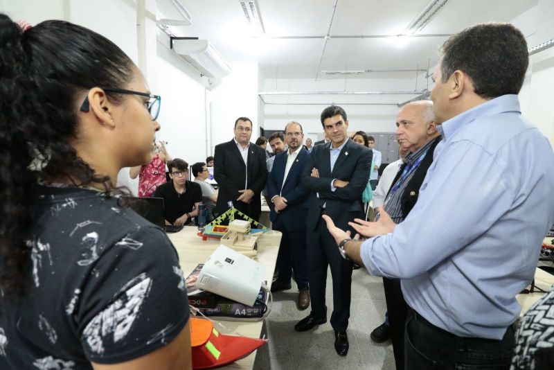 Gov. Helder Barbalho faz visita ao Parque de Ciência e Tecnologia / PCT - GUAMÁ <div class='credito_fotos'>Foto: Ricardo Amanajás / Ag. Pará   |   <a href='/midias/2019/originais/5536_548d04fb-7732-9ffd-4277-472bfb46b9e1.jpg' download><i class='fa-solid fa-download'></i> Download</a></div>