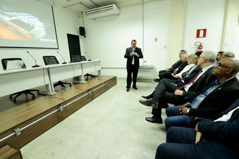 Gov. Helder Barbalho faz visita ao Parque de Ciência e Tecnologia / PCT - GUAMÁ <div class='credito_fotos'>Foto: Ricardo Amanajás / Ag. Pará   |   <a href='/midias/2019/originais/5536_9da93929-fc17-3184-2eef-e9dfb7766877.jpg' download><i class='fa-solid fa-download'></i> Download</a></div>