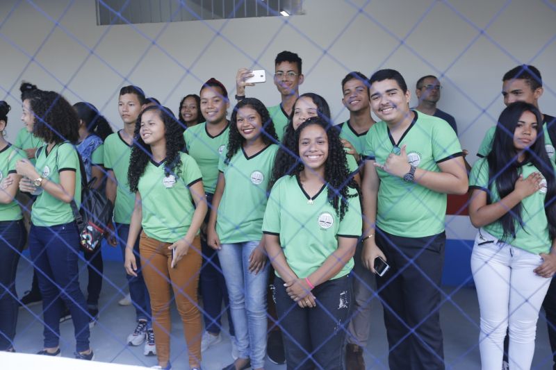  segundo compromisso da visita do ministro Sérgio Moro a Belém, na tarde desta segunda-feira (7), foi uma visita ao Instituto de Ensino de Segurança Pública do Pará (Iesp), no município de Marituba. <div class='credito_fotos'>Foto: Marcelo Seabra / Ag. Pará   |   <a href='/midias/2019/originais/5548_1d6fda1e-b39b-471d-00a5-e1186cd82637.jpg' download><i class='fa-solid fa-download'></i> Download</a></div>