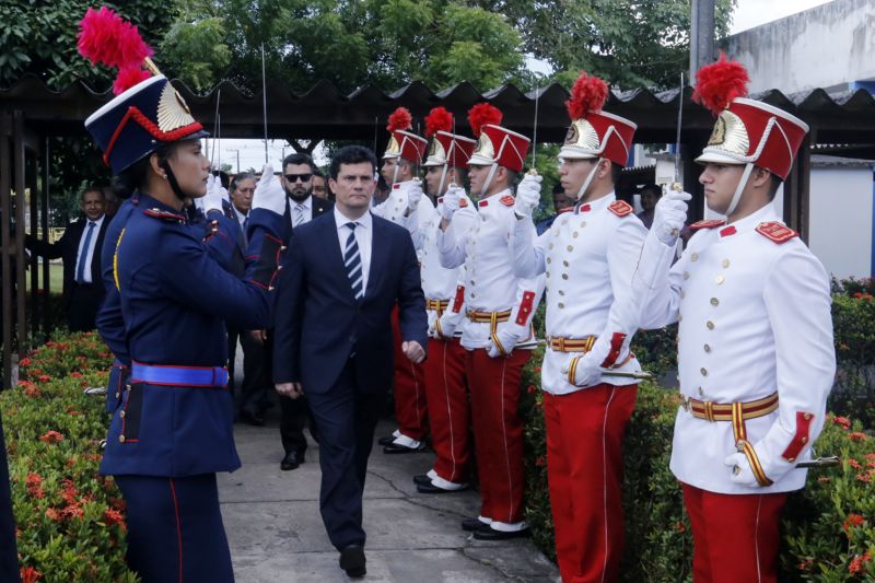  segundo compromisso da visita do ministro Sérgio Moro a Belém, na tarde desta segunda-feira (7), foi uma visita ao Instituto de Ensino de Segurança Pública do Pará (Iesp), no município de Marituba. <div class='credito_fotos'>Foto: Marcelo Seabra / Ag. Pará   |   <a href='/midias/2019/originais/5548_342444e9-8964-f6b6-a38b-8136bc06c69d.jpg' download><i class='fa-solid fa-download'></i> Download</a></div>