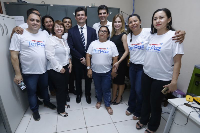  segundo compromisso da visita do ministro Sérgio Moro a Belém, na tarde desta segunda-feira (7), foi uma visita ao Instituto de Ensino de Segurança Pública do Pará (Iesp), no município de Marituba. <div class='credito_fotos'>Foto: Marcelo Seabra / Ag. Pará   |   <a href='/midias/2019/originais/5548_6d785c80-ed94-1466-7428-840fb9d75880.jpg' download><i class='fa-solid fa-download'></i> Download</a></div>