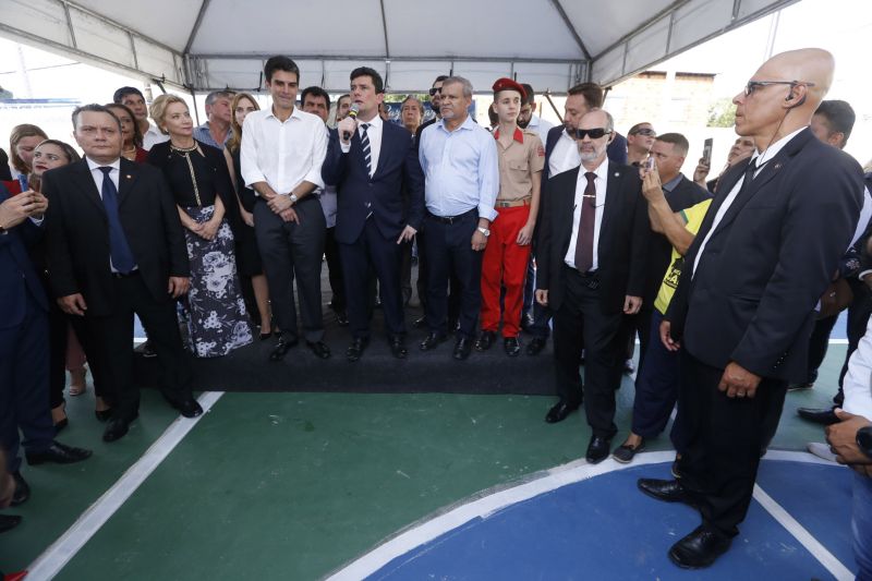  segundo compromisso da visita do ministro Sérgio Moro a Belém, na tarde desta segunda-feira (7), foi uma visita ao Instituto de Ensino de Segurança Pública do Pará (Iesp), no município de Marituba. <div class='credito_fotos'>Foto: Marcelo Seabra / Ag. Pará   |   <a href='/midias/2019/originais/5548_a076ad79-1c4b-ad07-c61b-656b753cb990.jpg' download><i class='fa-solid fa-download'></i> Download</a></div>