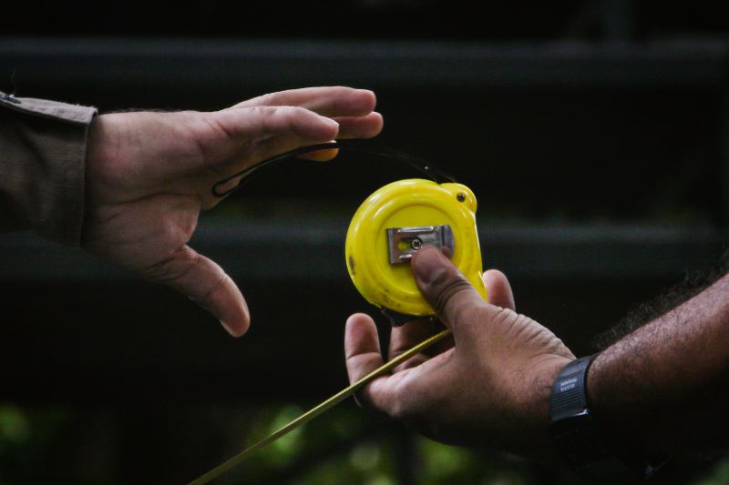 Corpo de Bombeiros faz vistoria ás arquibancadas que receberão os fiéis no Círio de Nazaré. Representantes da Festa do Círio acompanharam o trabalho de vistoria.
Na foto: <div class='credito_fotos'>Foto: Pedro Guerreiro / Ag. Pará   |   <a href='/midias/2019/originais/5549_d28d24e7-2f81-85a6-ee1d-969bcb096794.jpg' download><i class='fa-solid fa-download'></i> Download</a></div>