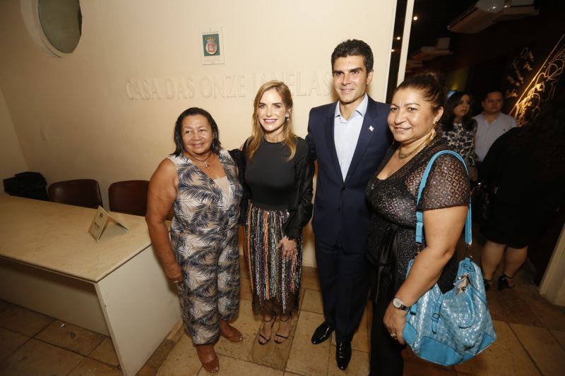 Espaço Cultural Casa das Onze Janelas será reaberto com quatro exposições. <div class='credito_fotos'>Foto: Marcelo Seabra / Ag. Pará   |   <a href='/midias/2019/originais/5556_8a77bc70-bfd9-bbe2-8e4e-6ae6fe3d3310.jpg' download><i class='fa-solid fa-download'></i> Download</a></div>