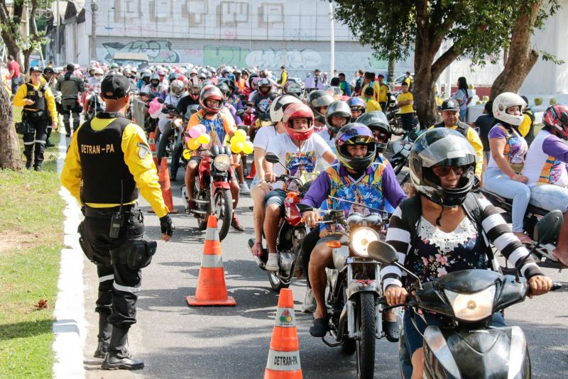 Fiscalização Trânsito <div class='credito_fotos'>Foto: Ricardo Amanajás / Ag. Pará   |   <a href='/midias/2019/originais/5569_327e0633-e451-8572-0636-6a240604fef8.jpg' download><i class='fa-solid fa-download'></i> Download</a></div>