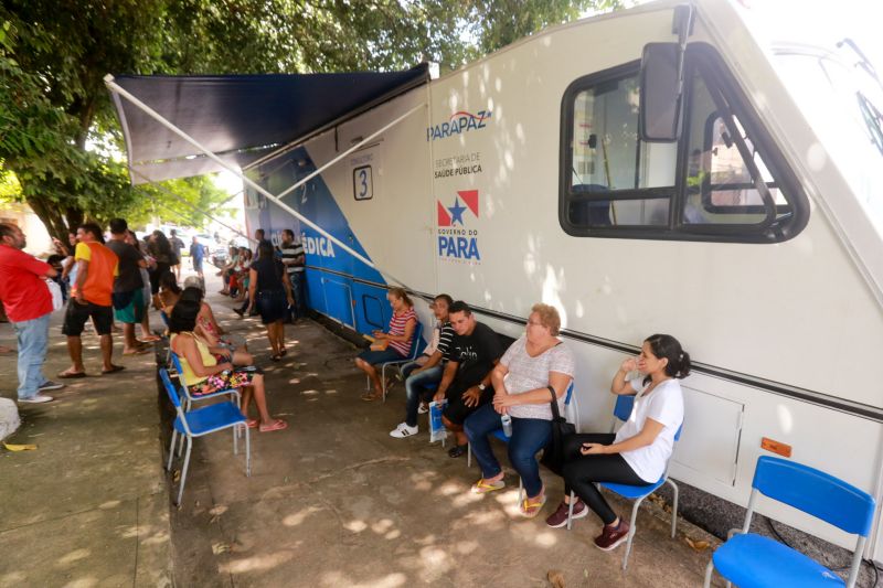 O bairro do Guamá recebeu um dia inteiro de serviços, atividades e atrações culturais, realizadas por diversas secretarias estaduais. Realizada pela Secult, a programação da tarde promete animar os moradores com artistas do próprio bairro. <div class='credito_fotos'>Foto: Alex Ribeiro / Ag. Pará   |   <a href='/midias/2019/originais/5580_af634504-9e3a-d333-4ea9-24cfddd90bfb.jpg' download><i class='fa-solid fa-download'></i> Download</a></div>