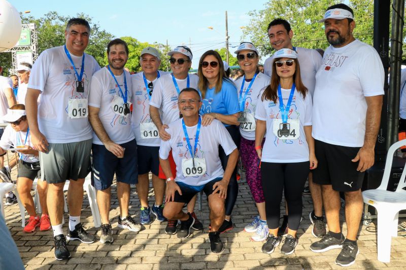 Entre as atividades realizadas em comemoração ao Dia do Servidor Público, o Governo do Pará promoveu, neste sábado (26), o evento esportivo, premiando os melhores colocados
Na foto: <div class='credito_fotos'>Foto: Jader Paes / Agência Pará   |   <a href='/midias/2019/originais/5600_c829d91f-9653-04a1-6af3-2c7ad8dbbd22.jpg' download><i class='fa-solid fa-download'></i> Download</a></div>