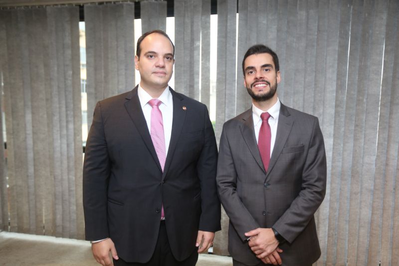 A Auditoria Geral do Estado (AGE) lançou na terça-feira (29), no auditório da Federação das Indústrias do Pará (Fiepa), em Belém, o Programa Estadual de Capacitação de Fornecedores (PECF), uma iniciativa inovadora que busca o aperfeiçoamento dos contratos de obras e serviços prestados por empresas privadas a órgãos públicos. <div class='credito_fotos'>Foto: Alex Ribeiro / Ag. Pará   |   <a href='/midias/2019/originais/5617_5bd4d594-f2ee-d131-e2f3-74b3d87a4bfc.jpg' download><i class='fa-solid fa-download'></i> Download</a></div>