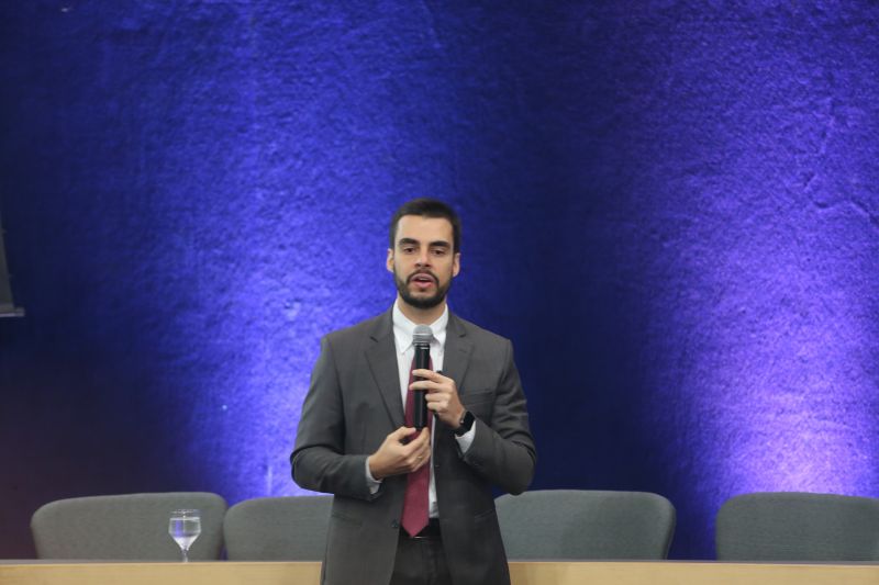 A Auditoria Geral do Estado (AGE) lançou na terça-feira (29), no auditório da Federação das Indústrias do Pará (Fiepa), em Belém, o Programa Estadual de Capacitação de Fornecedores (PECF), uma iniciativa inovadora que busca o aperfeiçoamento dos contratos de obras e serviços prestados por empresas privadas a órgãos públicos. <div class='credito_fotos'>Foto: Alex Ribeiro / Ag. Pará   |   <a href='/midias/2019/originais/5617_b201d5e2-9d3d-0677-7212-98ae90849fe5.jpg' download><i class='fa-solid fa-download'></i> Download</a></div>