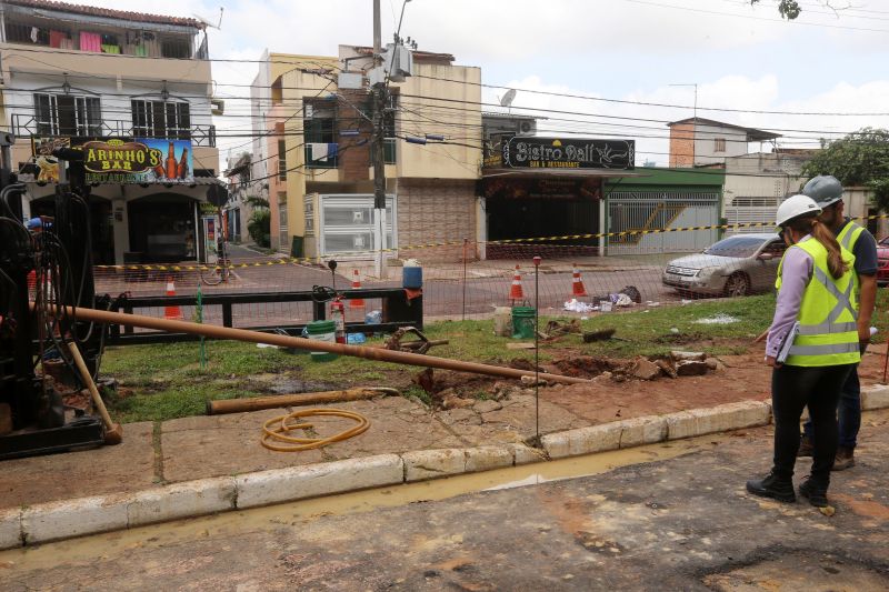 BelÃ©m 31 /10 / 2019 , a compania de Saneamento do ParÃ¡ comeÃ§ou a substituiÃ§Ã£o das redes antigas de cimento amianto (material que nÃ£o Ã© mais utilizado no setor) por rede novas feitas com material mais eficiente e resistente. <div class='credito_fotos'>Foto: Alex Ribeiro / Ag. Pará   |   <a href='/midias/2019/originais/5618_466a89c2-2c58-617c-4277-fda52477d266.jpg' download><i class='fa-solid fa-download'></i> Download</a></div>