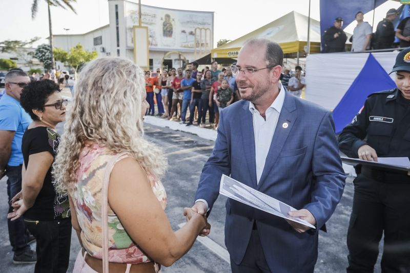 omando de Policiamento Regional VII, sediado em Capanema, no nordeste paraense, completou 12 anos de criação nesta quinta-feira (31), atendendo à população de 19 municípios. O governador do Pará em exercício, Lúcio Vale, participou da celebração, ao lado do ouvidor-geral do Estado, Arthur Houat; do deputado estadual Antônio Tonheiro, e dos prefeitos Chico Neto, de Capanema; Leonardo Vale, de Cachoeira do Piriá; Isaías Neto, de Viseu, e Renata Sousa, de Primavera. <div class='credito_fotos'>Foto: Marcelo Seabra / Ag. Pará   |   <a href='/midias/2019/originais/5622_15864118-f001-c647-5536-41ff3cb70c49.jpg' download><i class='fa-solid fa-download'></i> Download</a></div>