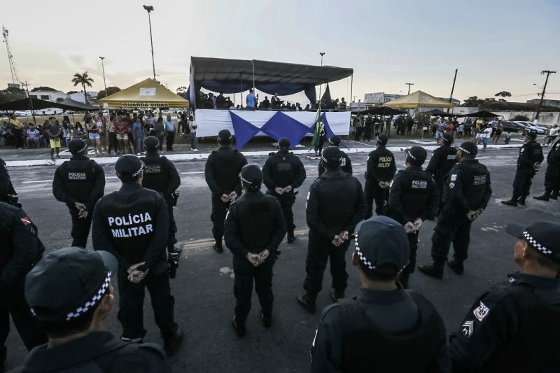 omando de Policiamento Regional VII, sediado em Capanema, no nordeste paraense, completou 12 anos de criação nesta quinta-feira (31), atendendo à população de 19 municípios. O governador do Pará em exercício, Lúcio Vale, participou da celebração, ao lado do ouvidor-geral do Estado, Arthur Houat; do deputado estadual Antônio Tonheiro, e dos prefeitos Chico Neto, de Capanema; Leonardo Vale, de Cachoeira do Piriá; Isaías Neto, de Viseu, e Renata Sousa, de Primavera. <div class='credito_fotos'>Foto: Marcelo Seabra / Ag. Pará   |   <a href='/midias/2019/originais/5622_4a2f3d70-8382-816c-1de2-5cf5ea963b85.jpg' download><i class='fa-solid fa-download'></i> Download</a></div>