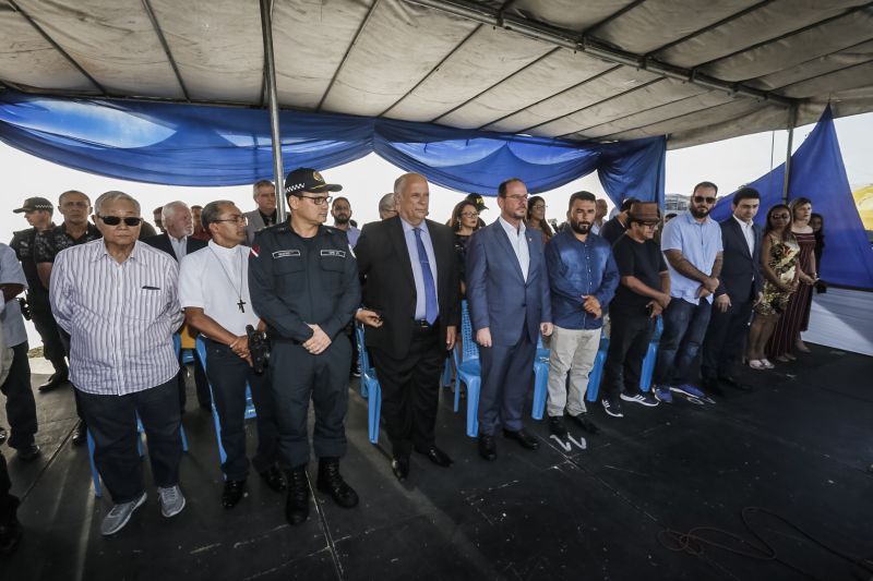 omando de Policiamento Regional VII, sediado em Capanema, no nordeste paraense, completou 12 anos de criação nesta quinta-feira (31), atendendo à população de 19 municípios. O governador do Pará em exercício, Lúcio Vale, participou da celebração, ao lado do ouvidor-geral do Estado, Arthur Houat; do deputado estadual Antônio Tonheiro, e dos prefeitos Chico Neto, de Capanema; Leonardo Vale, de Cachoeira do Piriá; Isaías Neto, de Viseu, e Renata Sousa, de Primavera. <div class='credito_fotos'>Foto: Marcelo Seabra / Ag. Pará   |   <a href='/midias/2019/originais/5622_6ba00f9f-ae54-5ecd-1128-910412b47ff1.jpg' download><i class='fa-solid fa-download'></i> Download</a></div>