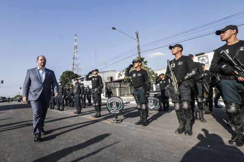 omando de Policiamento Regional VII, sediado em Capanema, no nordeste paraense, completou 12 anos de criação nesta quinta-feira (31), atendendo à população de 19 municípios. O governador do Pará em exercício, Lúcio Vale, participou da celebração, ao lado do ouvidor-geral do Estado, Arthur Houat; do deputado estadual Antônio Tonheiro, e dos prefeitos Chico Neto, de Capanema; Leonardo Vale, de Cachoeira do Piriá; Isaías Neto, de Viseu, e Renata Sousa, de Primavera. <div class='credito_fotos'>Foto: Marcelo Seabra / Ag. Pará   |   <a href='/midias/2019/originais/5622_768389c6-c9b7-26d5-e374-a7baeab68135.jpg' download><i class='fa-solid fa-download'></i> Download</a></div>